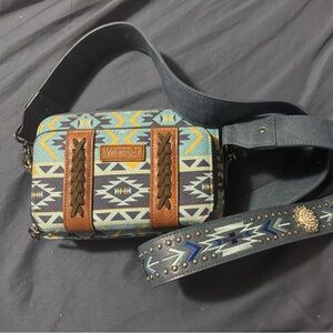 Wrangler Blue Crossbody Bag with tags